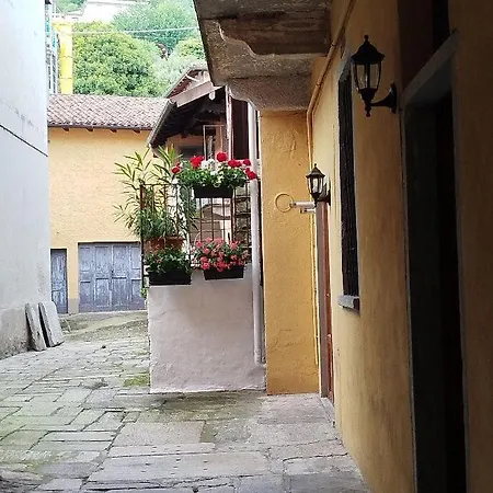 Apartamento La Corte Di Suna *