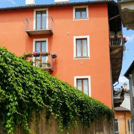 La Corte Di Suna Appartamento