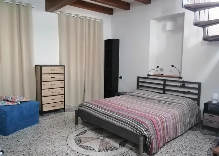 La Corte Di Suna * 베르바니아