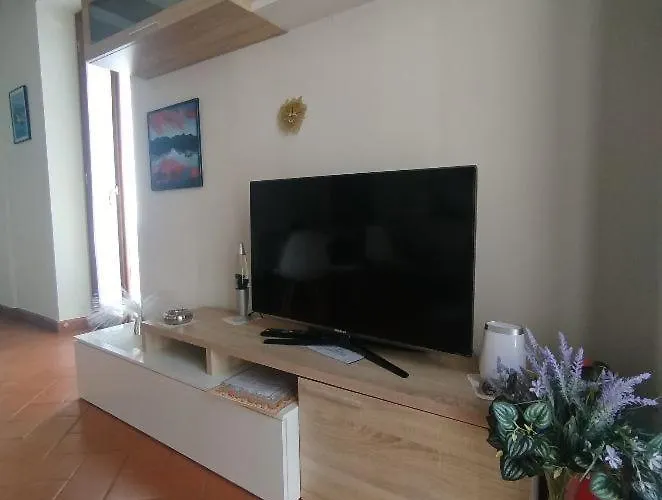 La Corte Di Suna 아파트 *