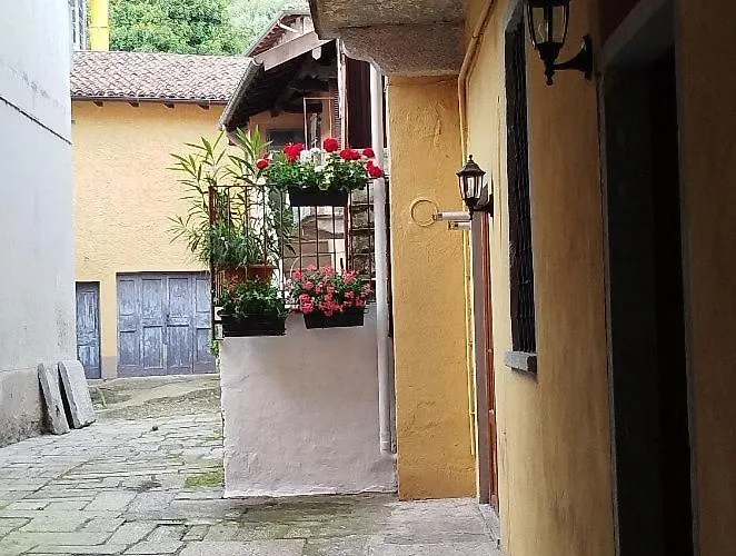 Apartamento La Corte Di Suna *